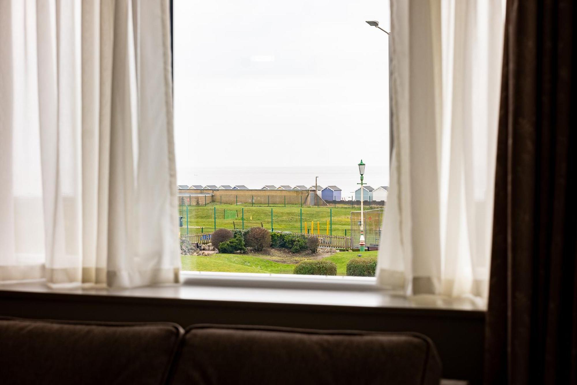 Offshore - The Inn Collection Group Lytham St Annes Esterno foto