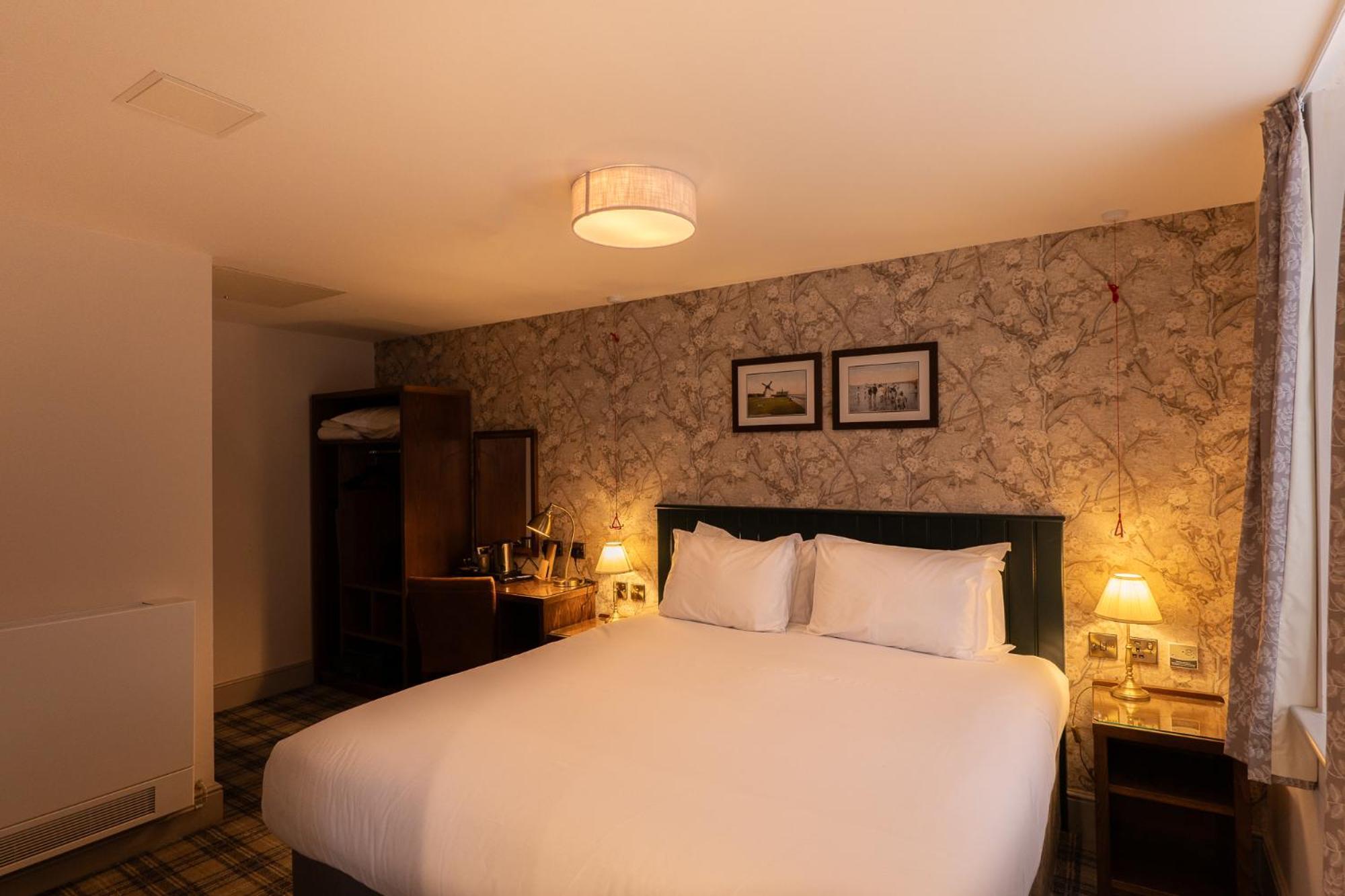 Offshore - The Inn Collection Group Lytham St Annes Esterno foto